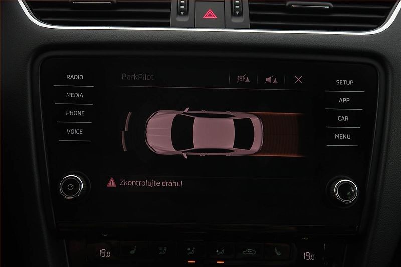 Škoda Octavia (2018) Style 1.4 TSI, Automat - fotka 19 z 19