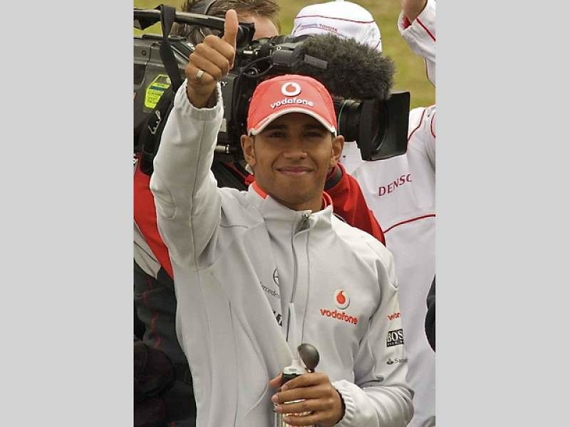Magazín Motor Sport sestavil žebříček 10 nejúspěšnějších závodních jezdců světa. Tomu vévodí trojice Jim Clark, Lewis Hamilton a Ayrton Senna.