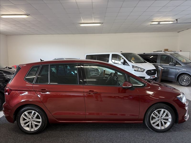 Volkswagen Golf Sportsvan 1,5 TSI Nez.topení,Po servisu - fotka 4 z 31