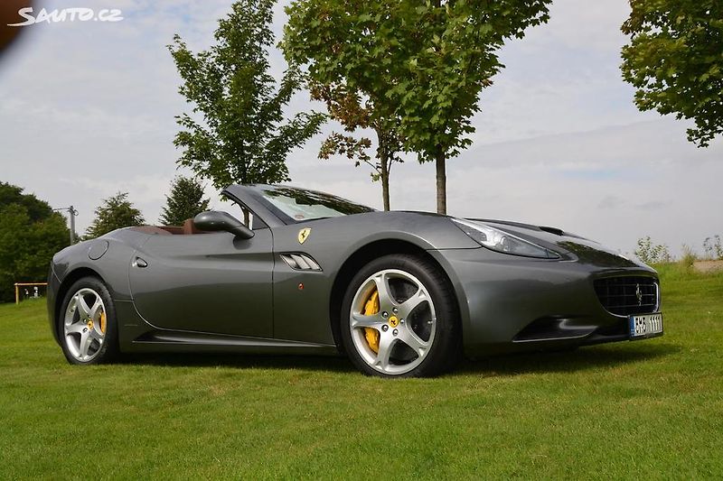 Ferrari California (2011) Top Podepsaná KIMI RAIKKONEN - fotka 2 z 48