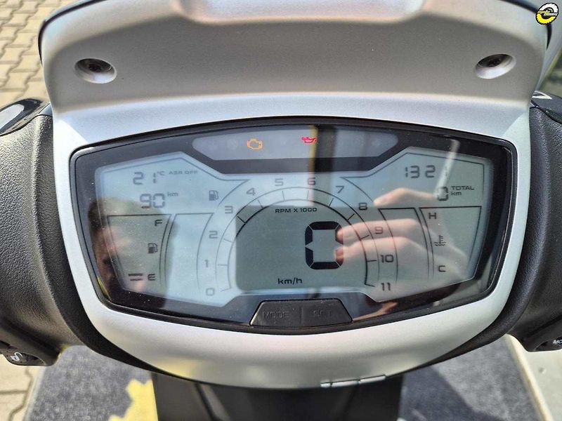 Piaggio Medley 125 (2026) EU5+ - fotka 19 z 20