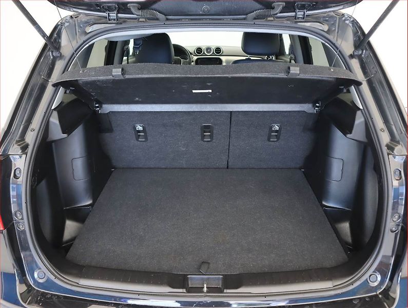Suzuki Vitara (2018) 1.6 VVT, Automat, Serv.kniha - fotka 14 z 21