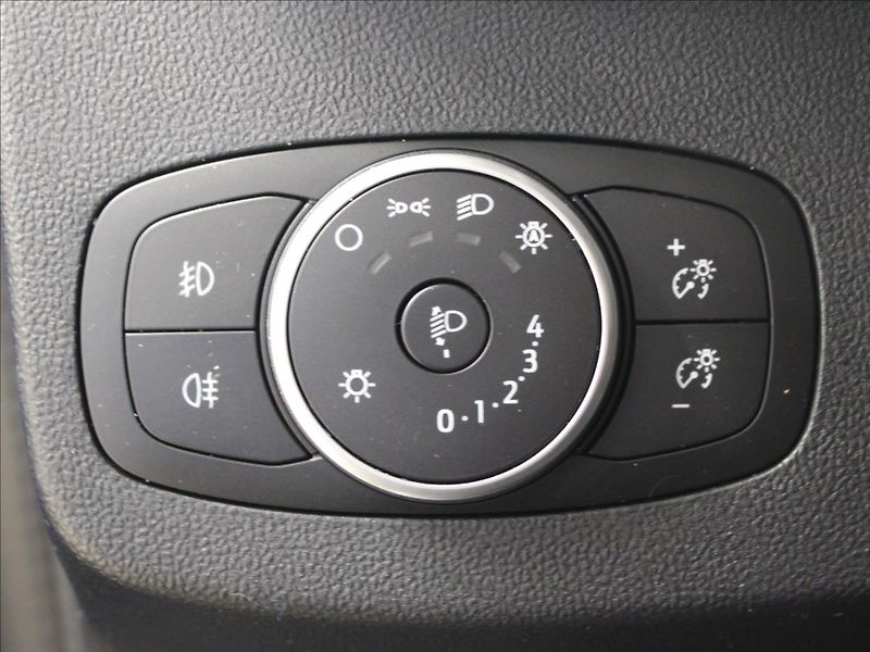Ford Puma 1,0 EcoBoost ST-Line X - fotka 16 z 32