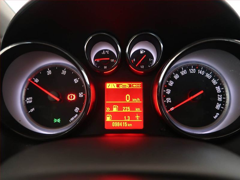 Opel Astra (2015) 1.6 CDTI, Tempomat - fotka 11 z 14