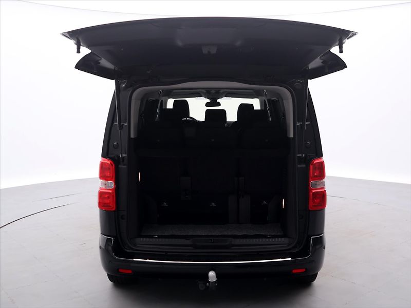 Toyota ProAce 2.0 D-4D L1 Family Man CZ - fotka 9 z 34