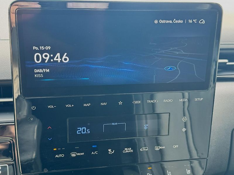 Hyundai Staria (2024) 2,2 PREMIUM LUXURY AT 4x2  - fotka 25 z 33