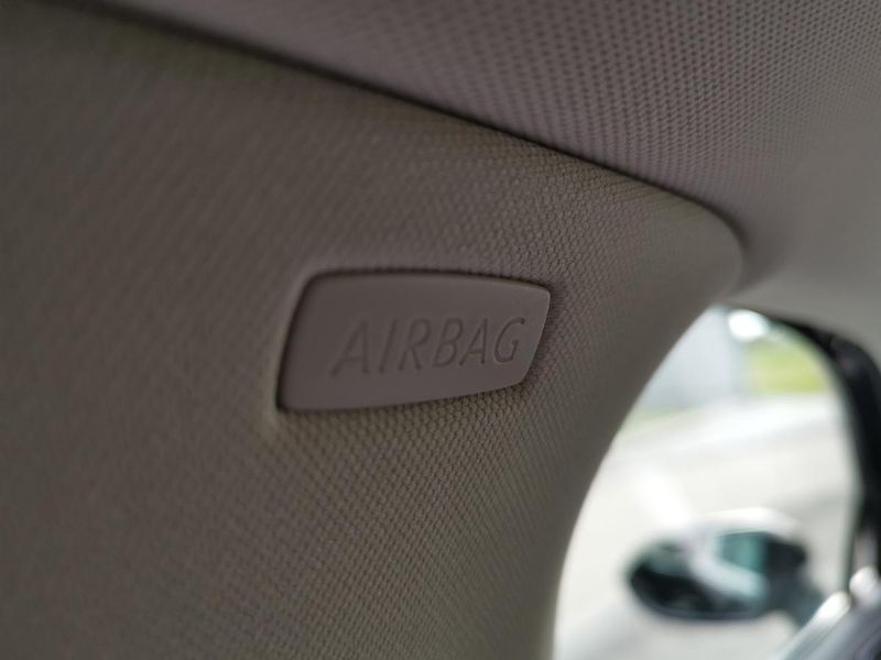 Volkswagen Passat HIGHLINE*110KW*LED*ALCANTARA* - fotka 47 z 85