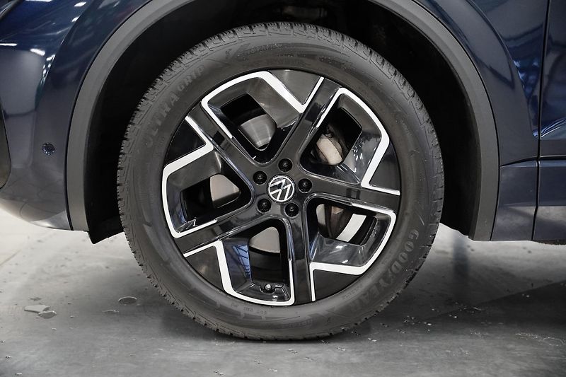 Volkswagen Touareg - fotka 10 z 30