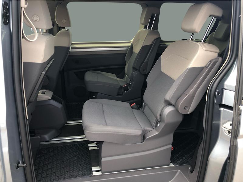 Volkswagen Multivan Long Life 2,0 TDI - fotka 12 z 30