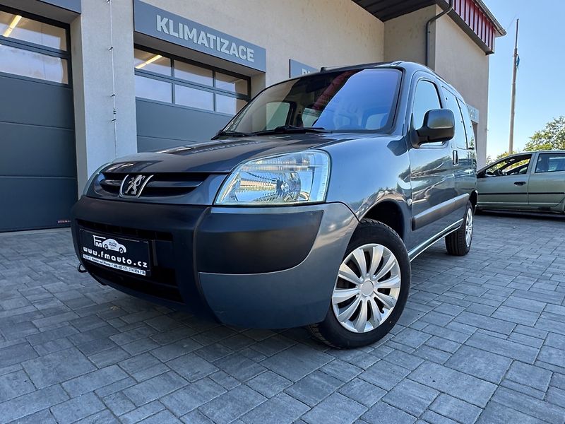 Peugeot Partner (2005) 1.6 16V - fotka 1 z 24