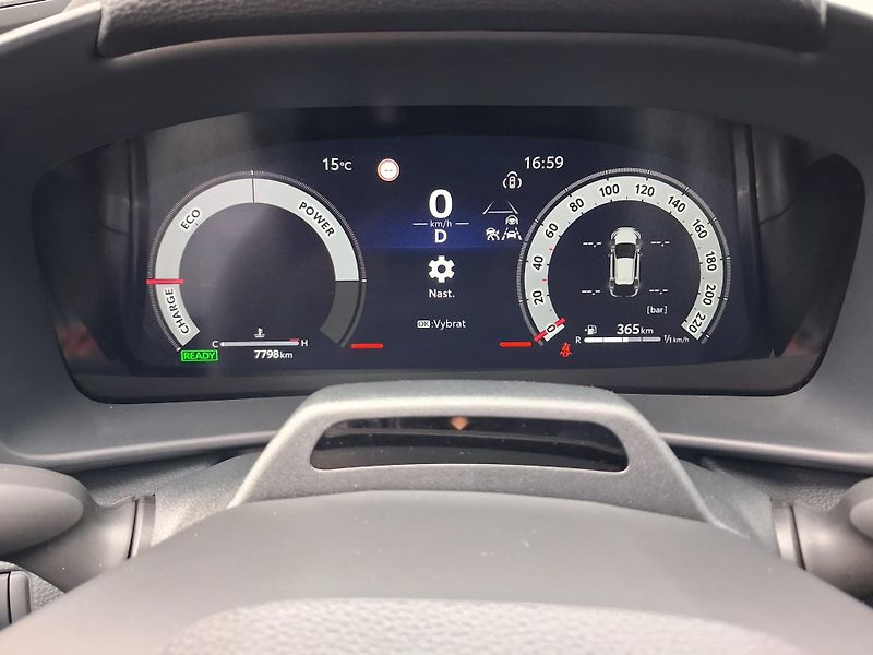 Toyota C-HR 2,0 HEV e-CVT GR Sport - fotka 15 z 26