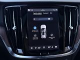 Volvo V60 T8 AWD ULTRA DARK // 335 kW - náhled 39