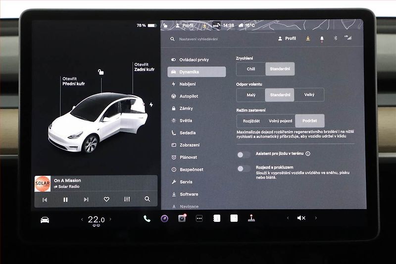 Tesla Model Y (2021) Long Range AWD 75kWh, SoH 91% - fotka 16 z 28