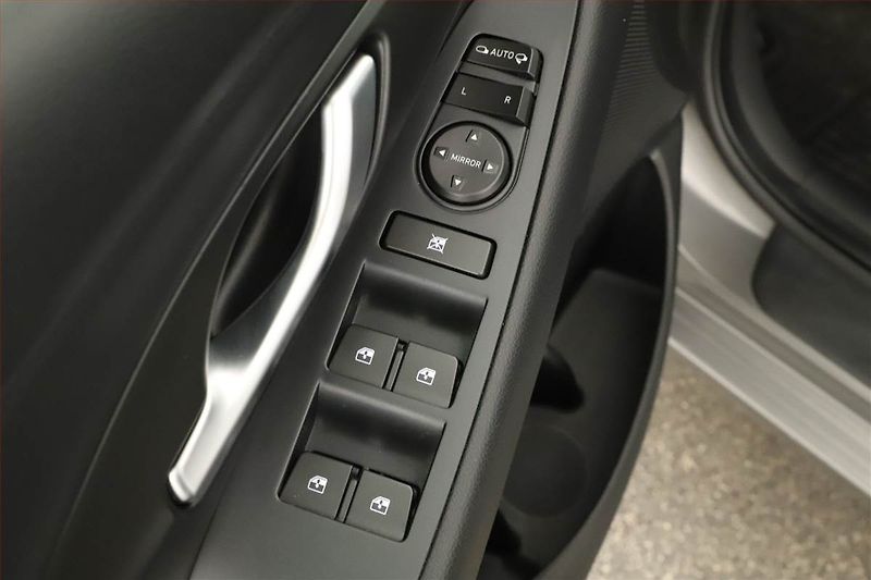 Hyundai i30 (2019) Smart 1.0 T-GDI, Serv.kniha - fotka 11 z 14