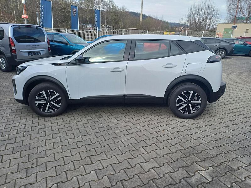 Peugeot 2008 (2026) STYLE 1.2 PurTech 100 k manuál - fotka 10 z 23
