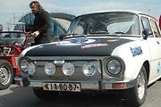 Historická vozidla obsadila o víkendu autodrom. V sobotu se konalo tradiční Podzimní Sosnění.