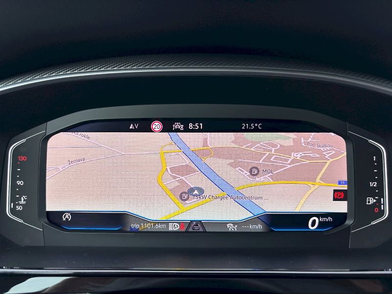 Volkswagen Arteon (2022) 2.0 TDI 110kW R-LINE - fotka 16 z 35