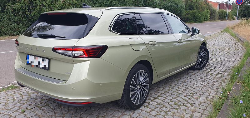 Škoda Superb (2024) 2.0tdi 142kw Dsg 4x4 L&K,ČR,1M - fotka 5 z 28
