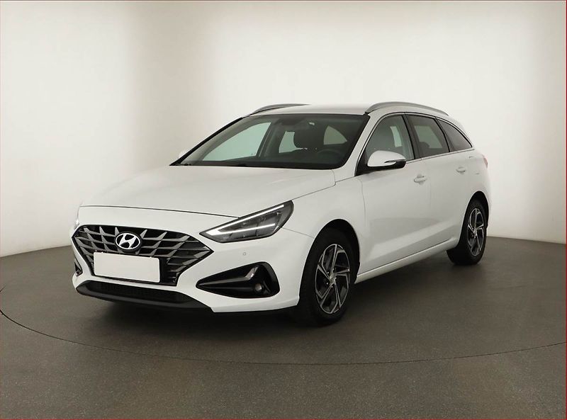 Hyundai i30 (2021) Smart 1.6 CRDi, ČR,1.maj - fotka 2 z 14