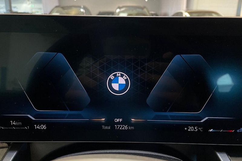 BMW Řada 5 520d AWD Touring MSport h/k - fotka 18 z 18