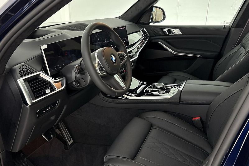 BMW X7 xDrive40d - fotka 6 z 24