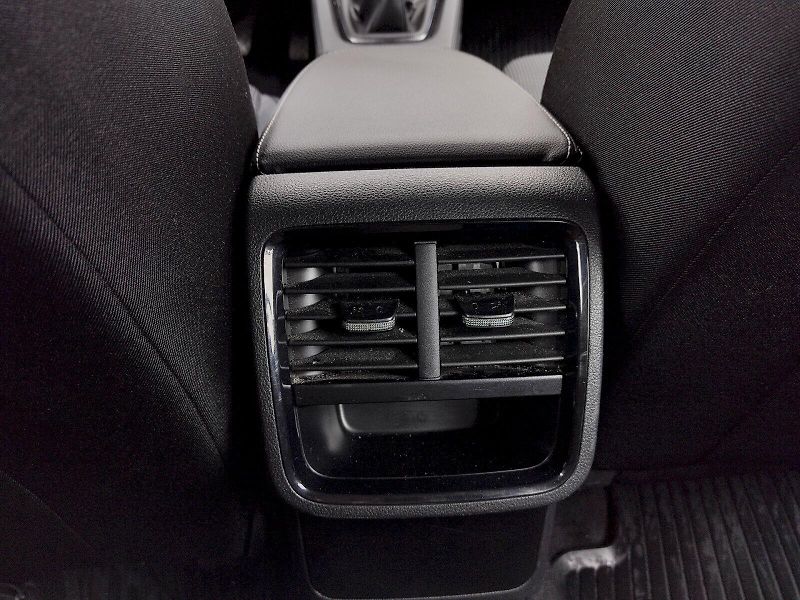 Škoda Octavia (2023) Combi Ambition Plus 2,0 Tdi 85 - fotka 22 z 30