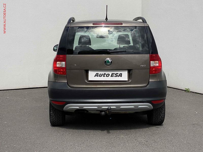 Škoda Yeti (2012) 1.2 TSi, ČR, Active - fotka 5 z 17