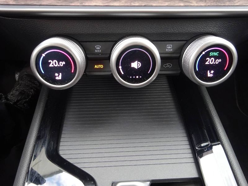 Škoda Superb (2025) 2,0TDi /142kW 4x4 DSG L&K - fotka 15 z 30