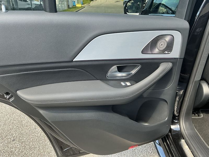Mercedes-Benz GLE 450 d 4MATIC - fotka 20 z 25
