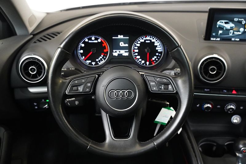 Audi A3 - fotka 18 z 26