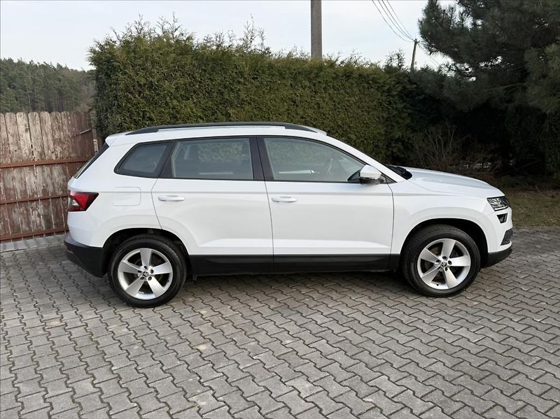 Škoda Karoq 1,6 TDI DSG / LED / záruka - fotka 6 z 34
