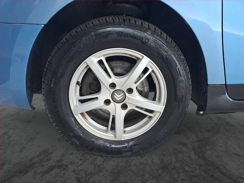 Citroën Berlingo (2011) 1.6 VTi, 5Míst - fotka 14 z 20