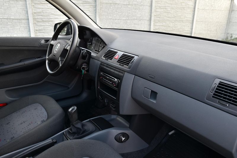 Škoda Fabia 1.2i,BEZ KOROZE,2xSADA KOL,1.M - fotka 28 z 36