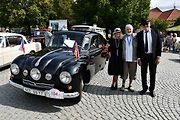 Na tradiční Lidický okruh dorazily desítky historických automobilů a motocyklů, které obdivovali návštěvníci z Kladna i širokého okolí.