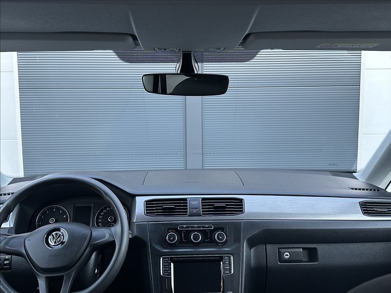 Volkswagen Caddy 1,0 TSI 102PS  Kombi Trendline - fotka 30 z 51