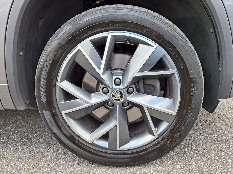 Škoda Kodiaq (2023) Sportline DSG 4x4 2,0 TDi 147k - fotka 13 z 35