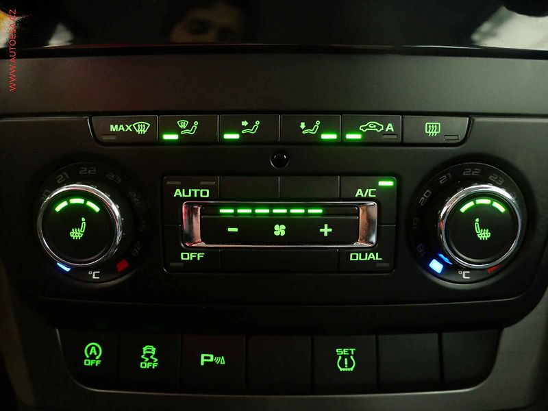 Škoda Yeti (2016) 1.4TSI, AC, výhřev sedadel - fotka 18 z 22