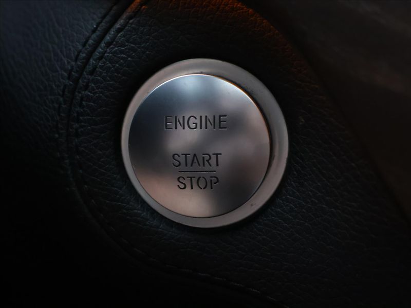 Mercedes-Benz GLS 3,0 350d 190kW AMG 4M CZ DPH - fotka 25 z 42