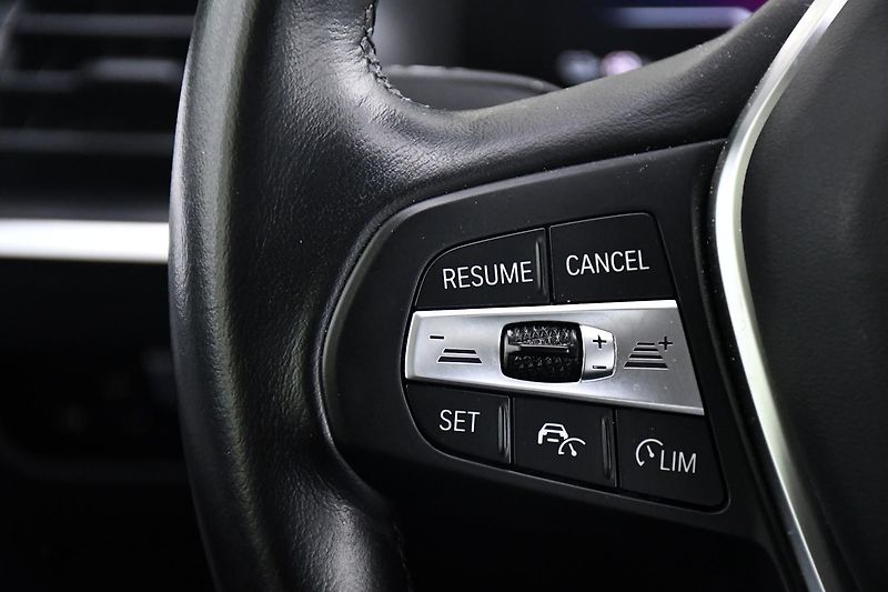 BMW i4 eDrive40 97%SoH - fotka 24 z 38