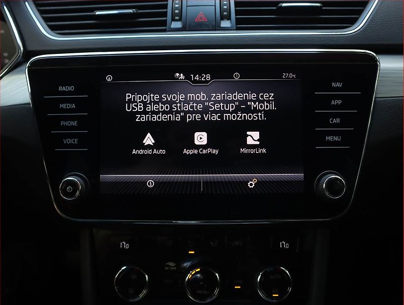 Škoda Superb (2020) 2.0 TDI - fotka 19 z 23
