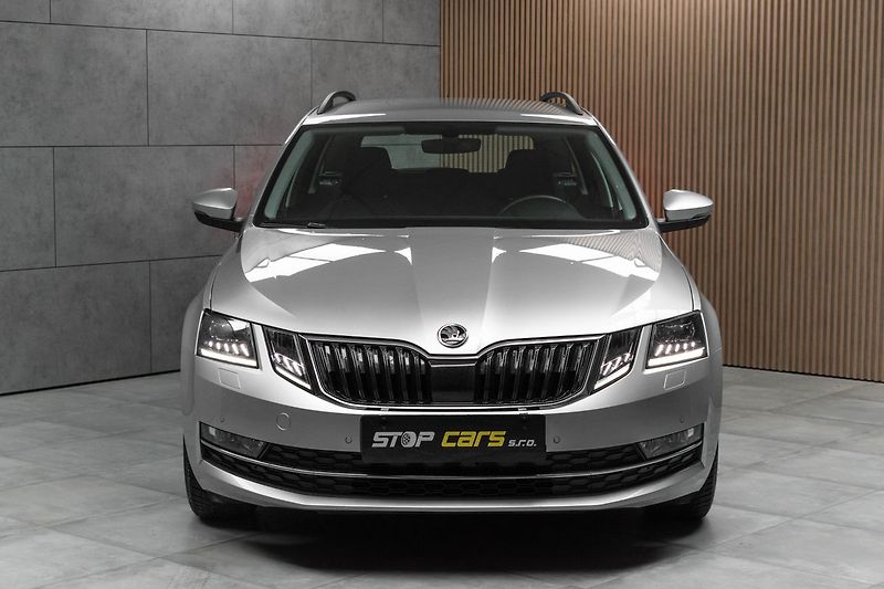 Škoda Octavia 1.6 TDI*85kW*STYLE*DPH* - fotka 2 z 36