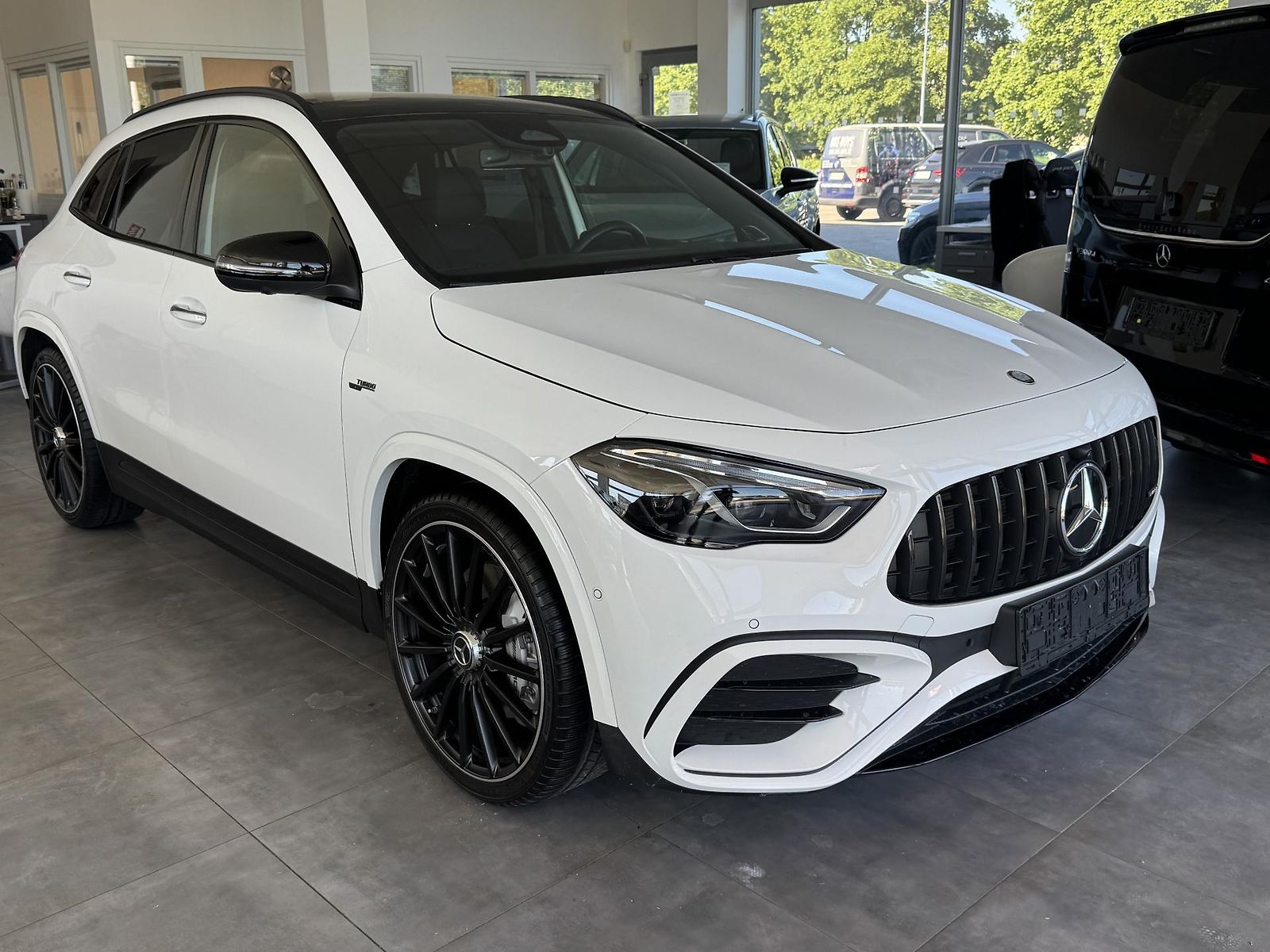Mercedes-Benz GLA GLA 35 AMG 4-MATIC