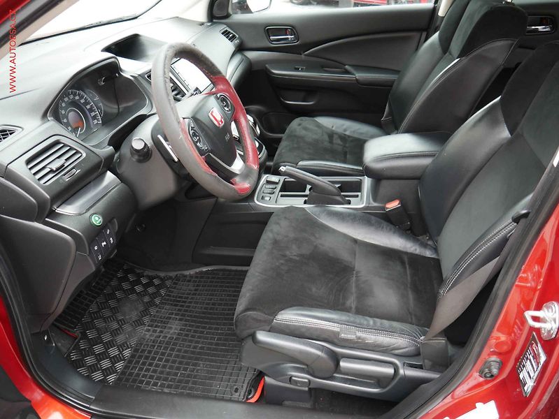 Honda CR-V (2015) 1.6D-TEC 4x4, 2.maj,ČR - fotka 9 z 19