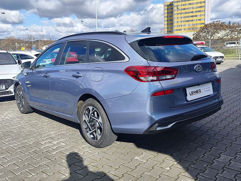 Hyundai i30 1.5 T-GDI/103kW Style Safety - fotka 7 z 34