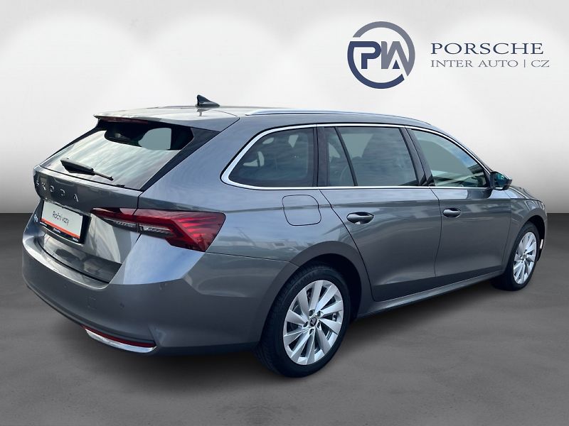 Škoda Octavia 2,0TDI TOP SELECTION - fotka 2 z 24