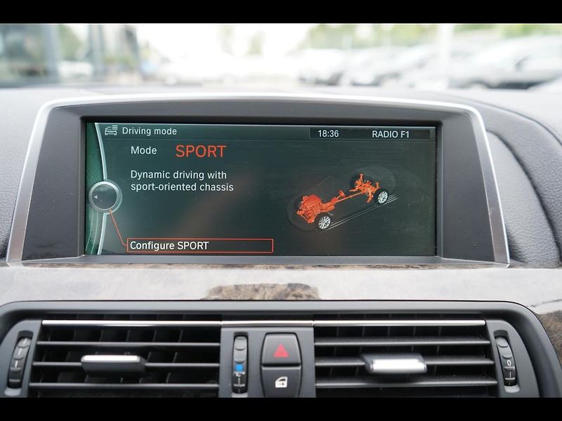 BMW Řada 6 650i xDrive, cabrio, 405PS - fotka 44 z 69