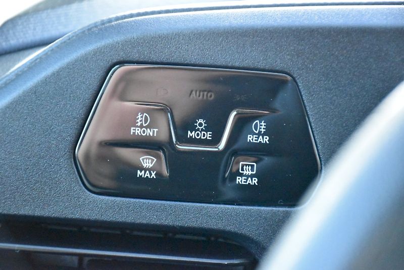 Volkswagen Caddy (2022) 2.0 TDI 90kW - fotka 32 z 34