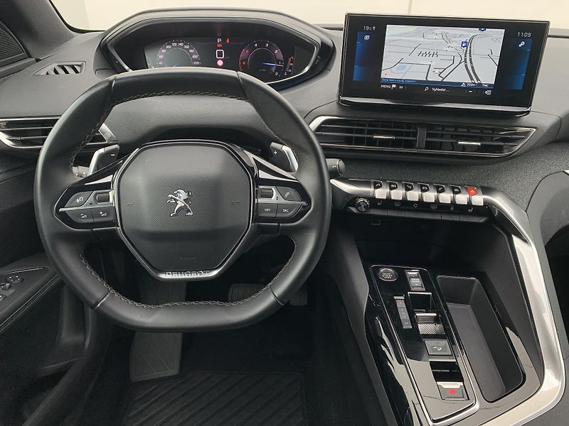 Peugeot 3008 ALLURE PACK 1.5 BHDI 96kW AT8 - fotka 16 z 35