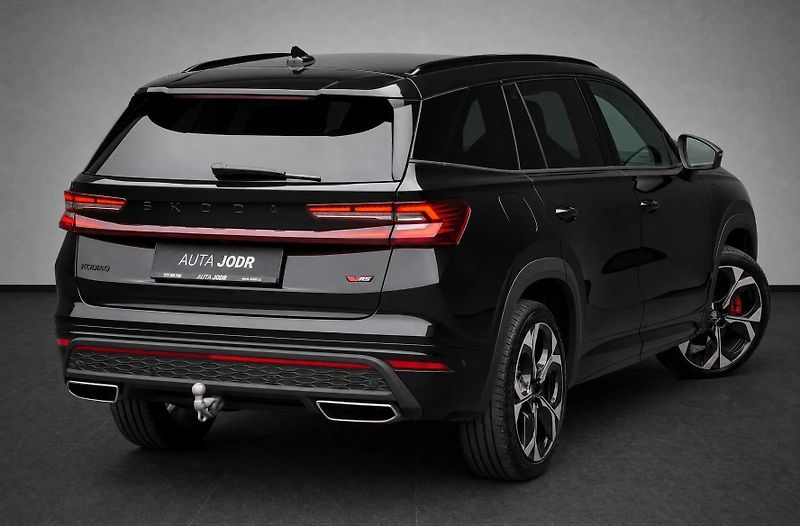 Škoda Kodiaq RS 2.0 TSI, Panorama, Webasto - fotka 5 z 40