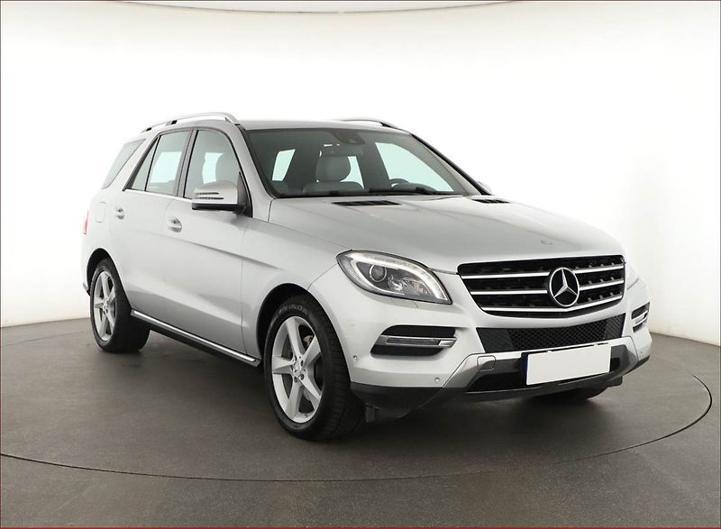 Mercedes-Benz Třídy M (2014) ML 350 BlueTEC, 4X4, Automat - fotografie inzerátu